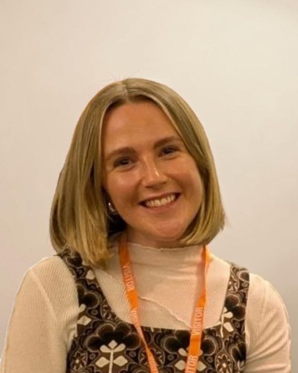 Portret Beth Bradshaw